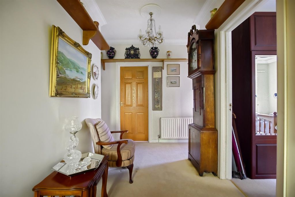 Property photo 3 of 19 126 Lisburn Road 03.Jpg