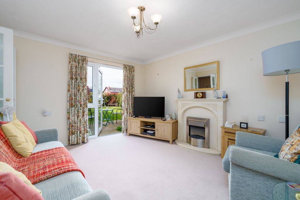 Property photo 2 of 16 Picture No. 08