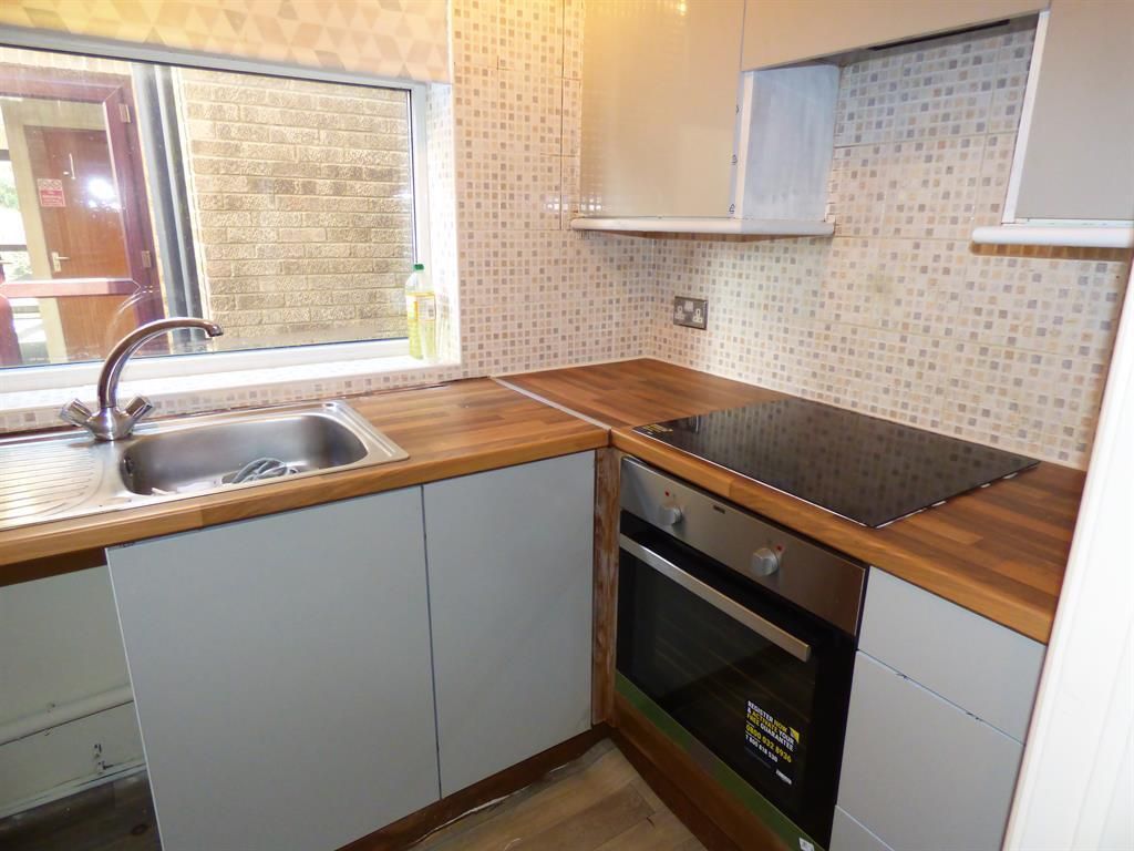 Property photo 1 of 4