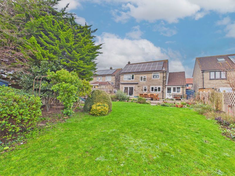 Property photo 2 of 17 Photo 16