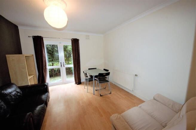Property photo 1 of 6 4482530
