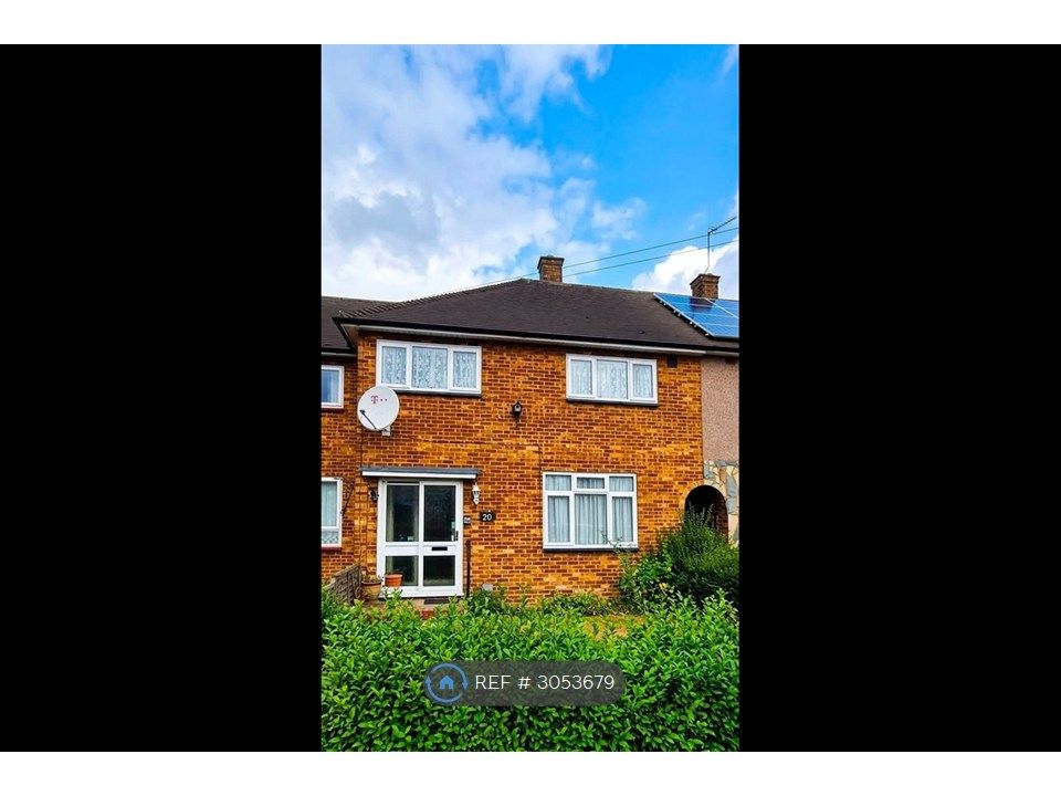 Property photo 1 of 7 Front
