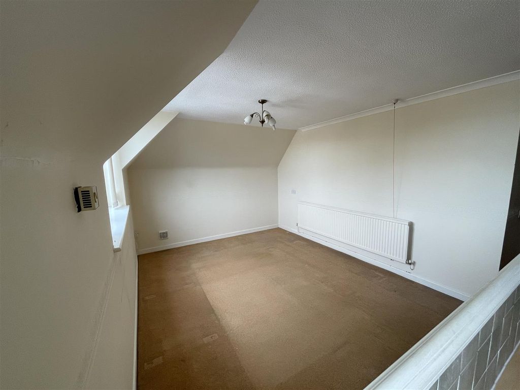 Property photo 3 of 18 Img_2761.Jpg