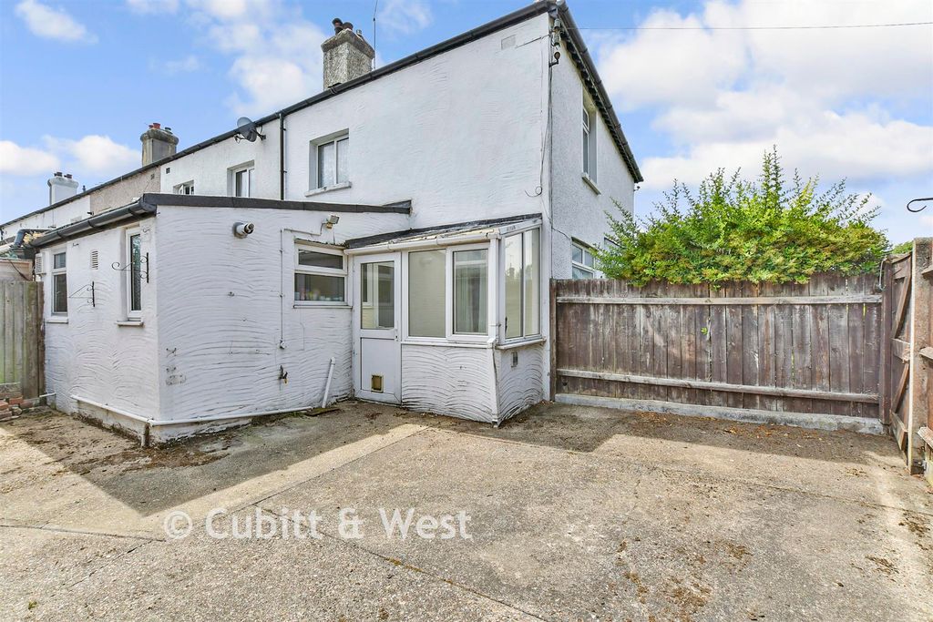 Property photo 2 of 17 Rear Garden