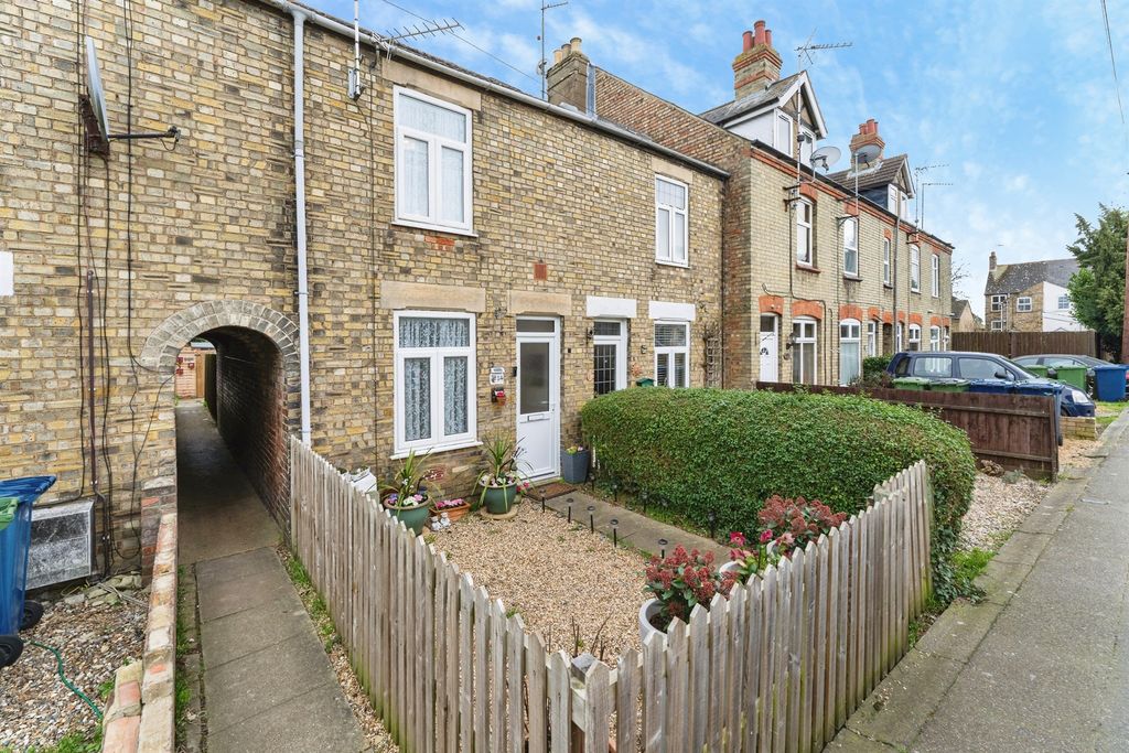Property photo 1 of 24