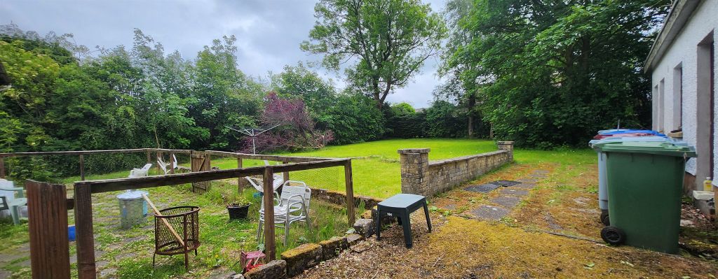 Property photo 3 of 4
