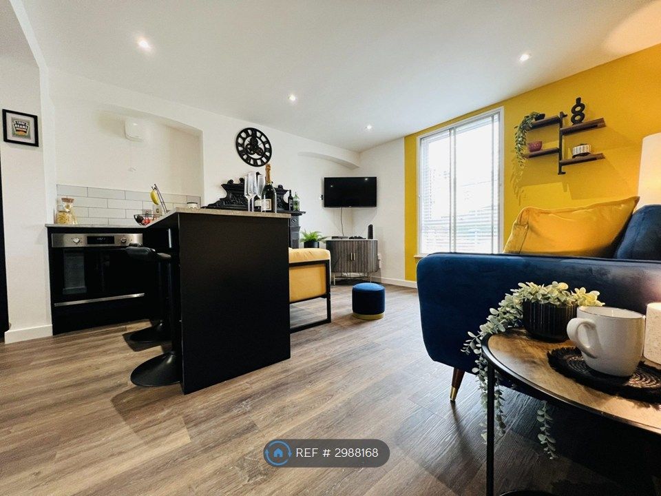 Property photo 3 of 35 Vanguard Co-Living