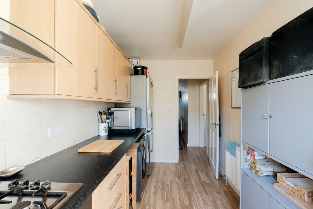 Property photo 3 of 21 3