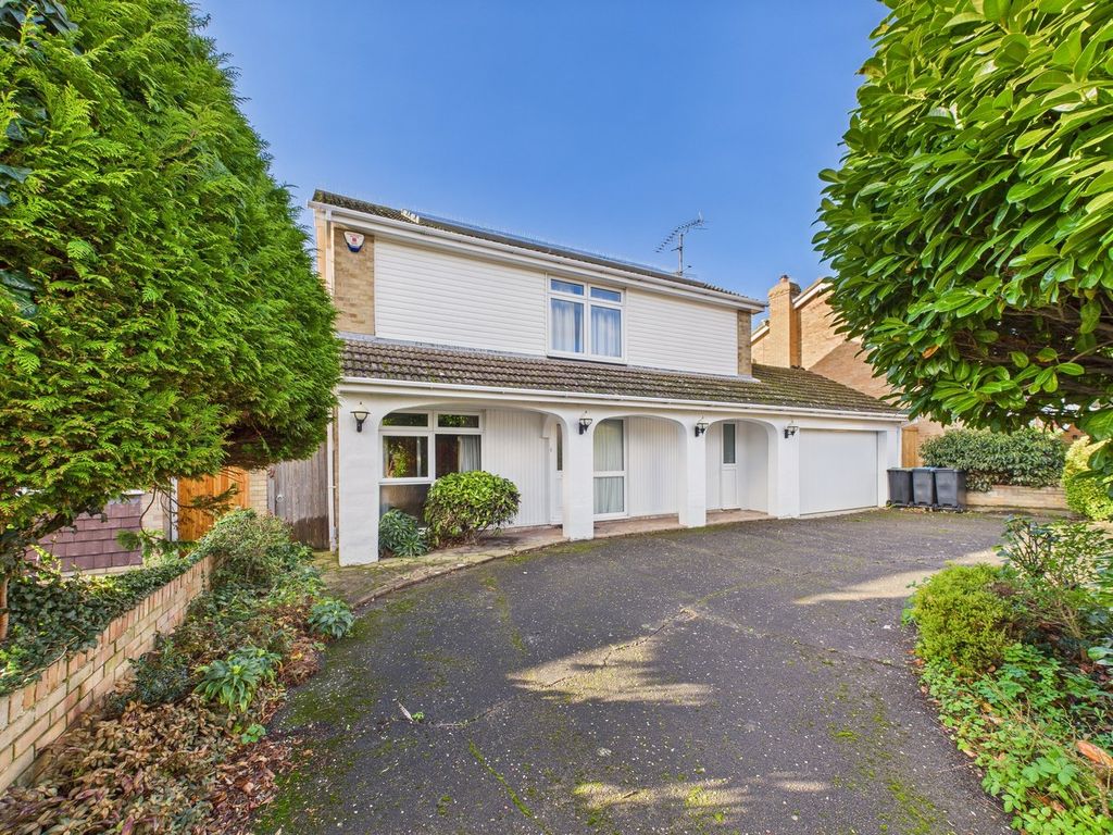 Property photo 1 of 24