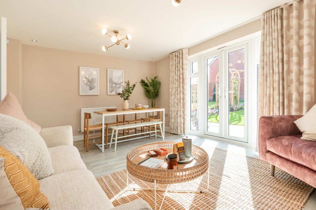 Property photo 3 of 11 Open Plan Lounge To Relax And Eat