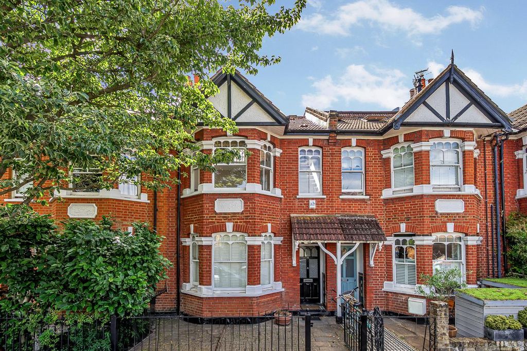 Property photo 1 of 7 Fff 9 Kingscote Road-1.Jpg