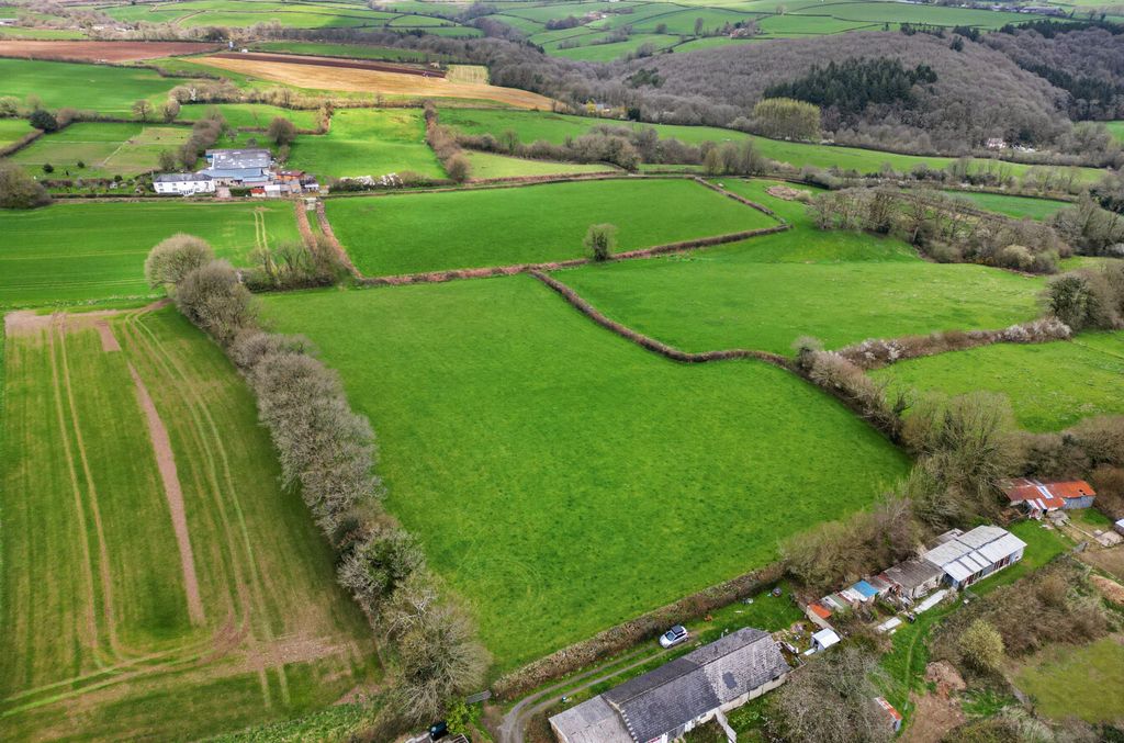 Property photo 2 of 20 Picture No. 03