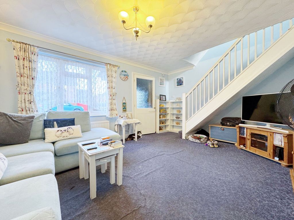 Property photo 3 of 16