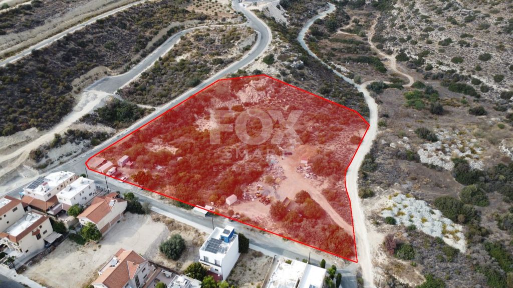 Property photo 1 of 2 Large Development Land For Sale In Agia Fyla