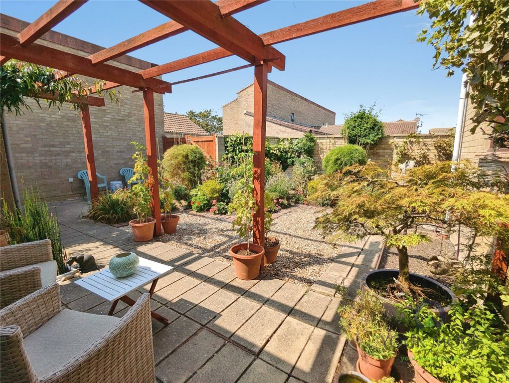 Property photo 1 of 14 Garden