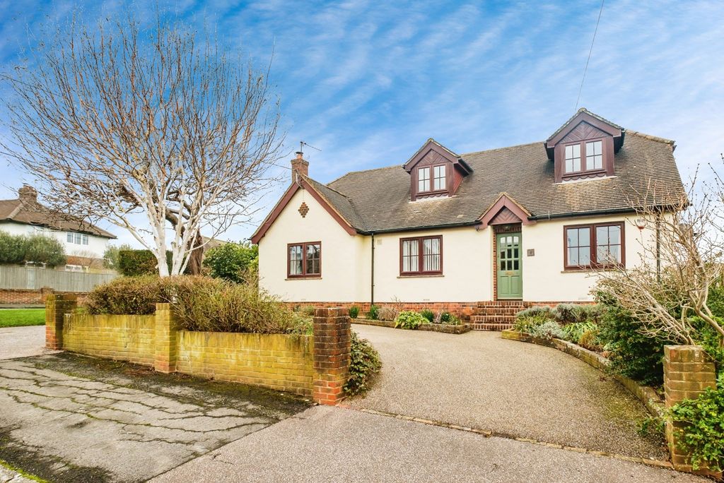 Property photo 1 of 28 Photod