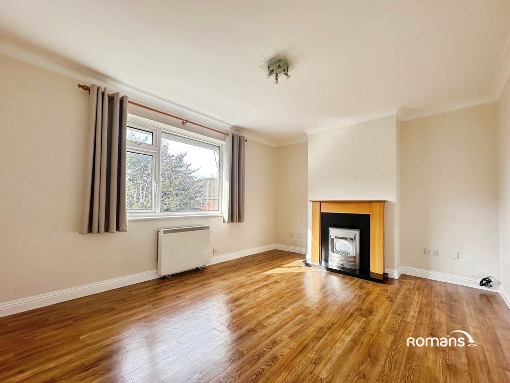 Property photo 3 of 9 Pbox-Img.Jpg