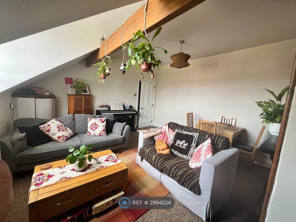 Property photo 3 of 17 Lounge (Only 1 Sofa Comes With Flat)