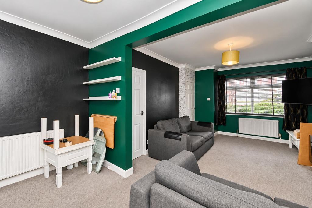 Property photo 2 of 13 Open Plan Lounge / Dining Room