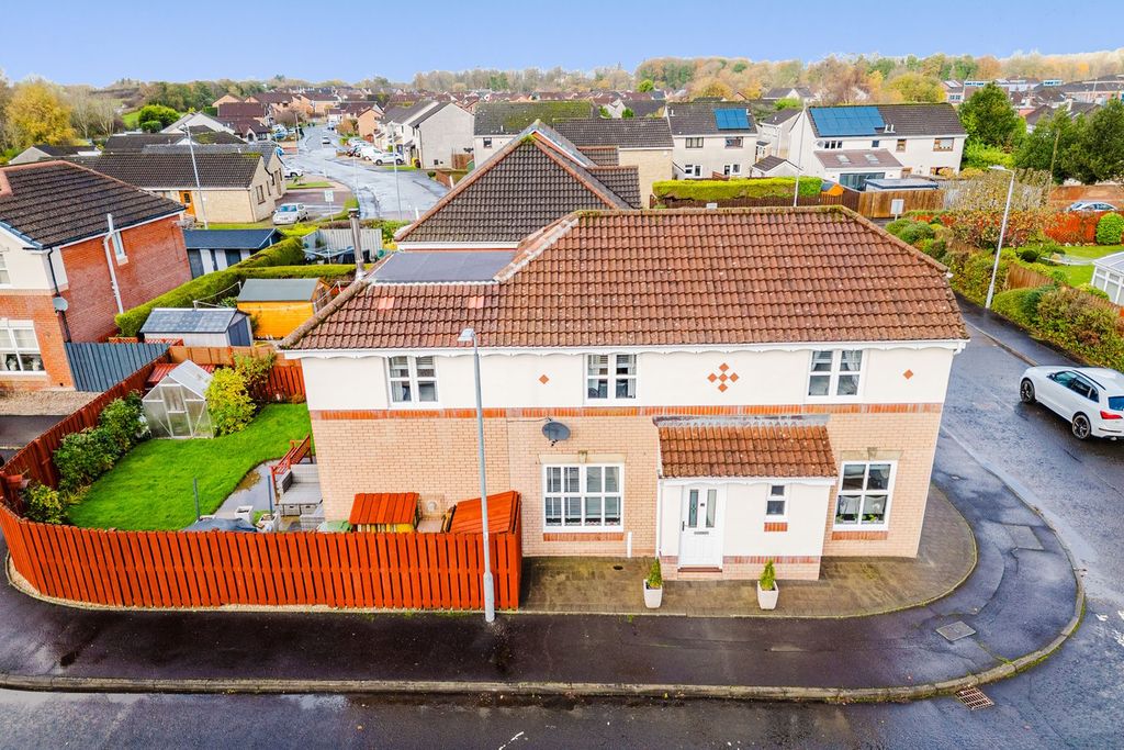 Property photo 1 of 29