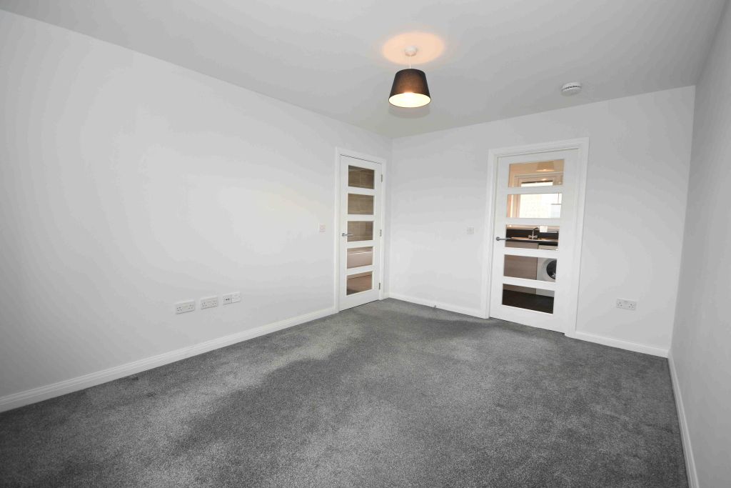 Property photo 3 of 9 Photo