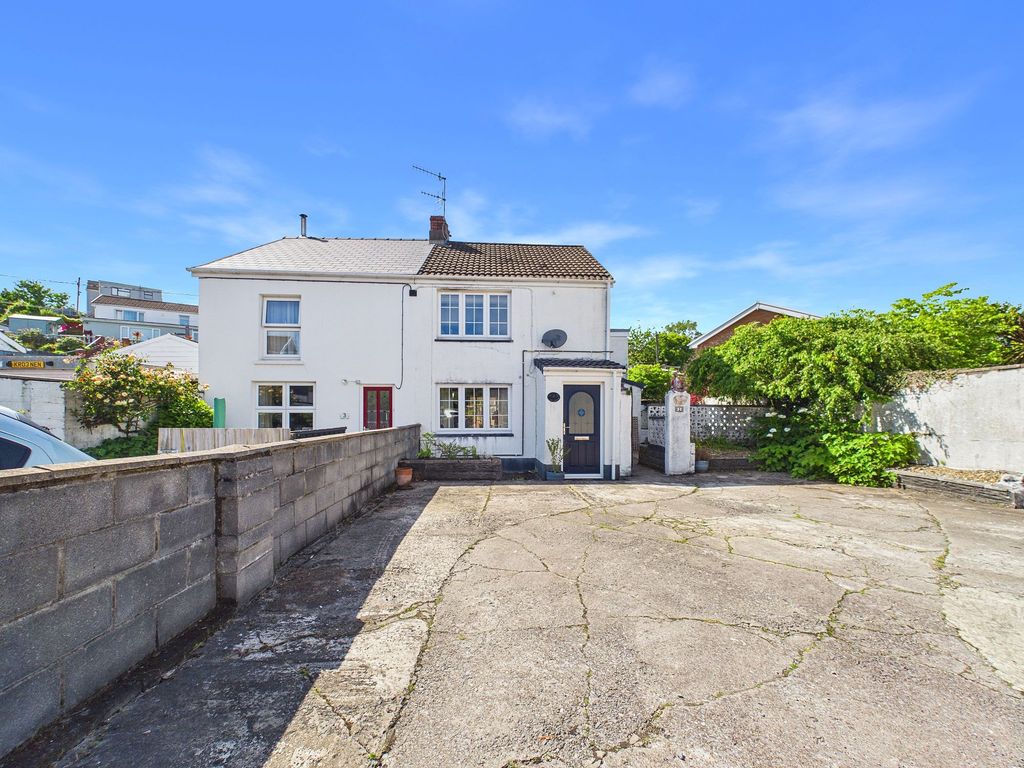 Property photo 1 of 23