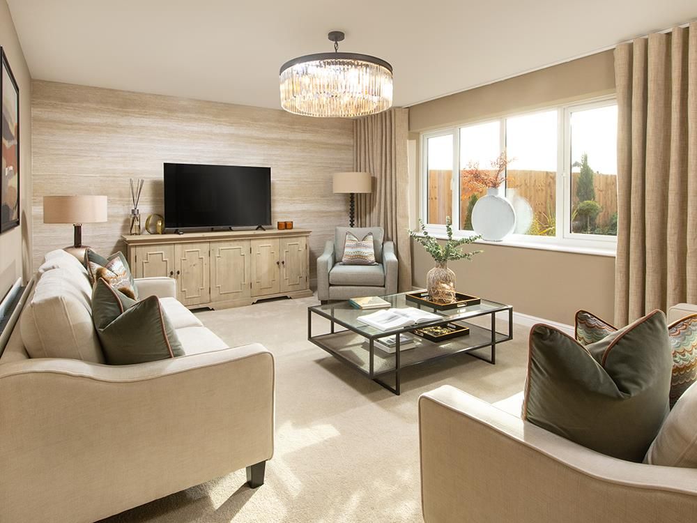 Property photo 3 of 13 Lounge