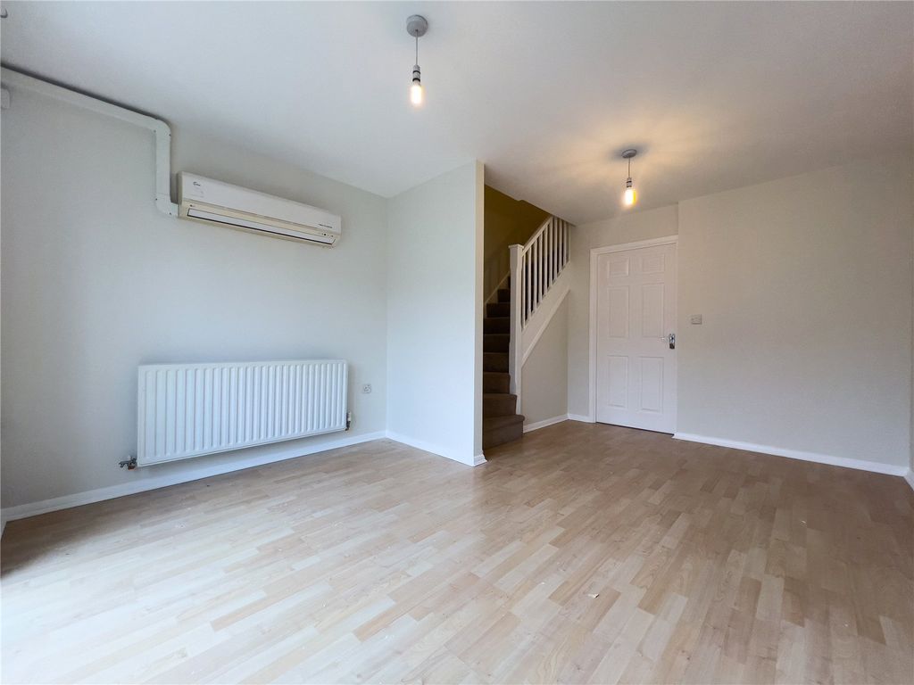 Property photo 2 of 11 Picture No. 07