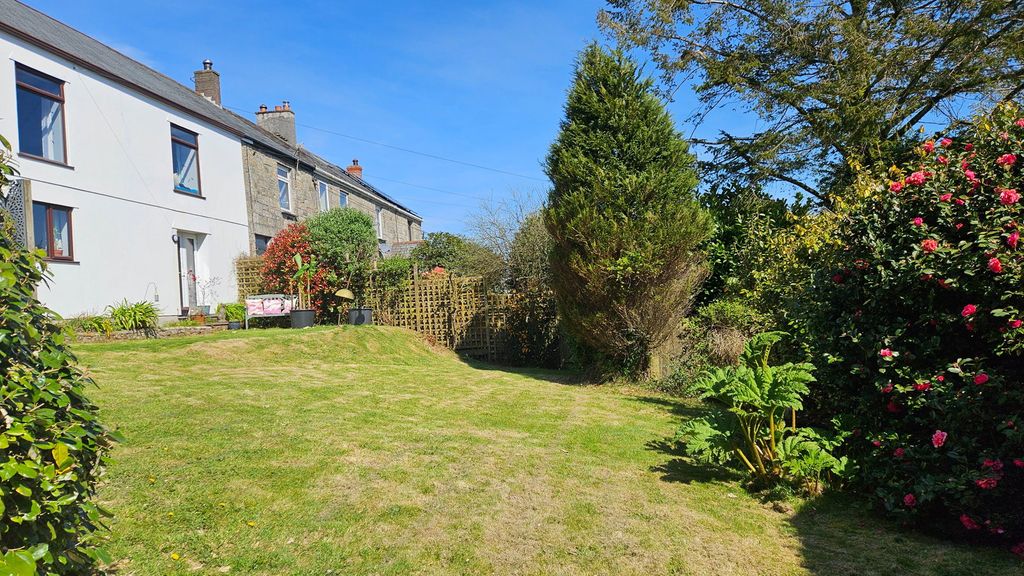 Property photo 3 of 32