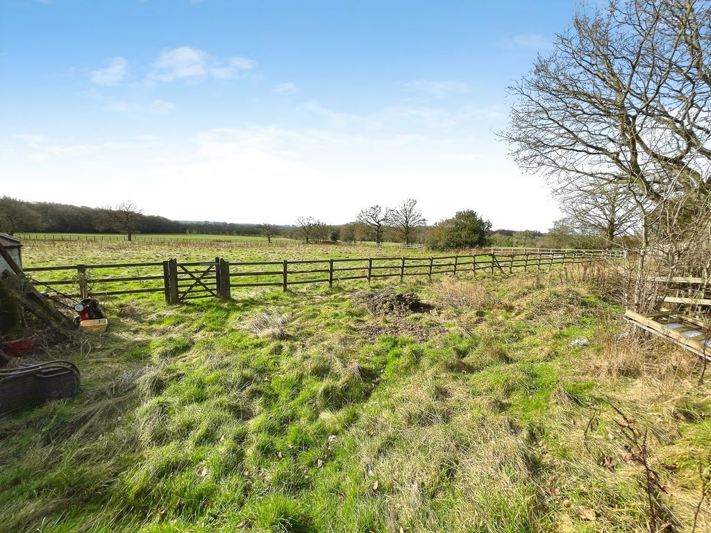 Property photo 2 of 33 Land To Rear