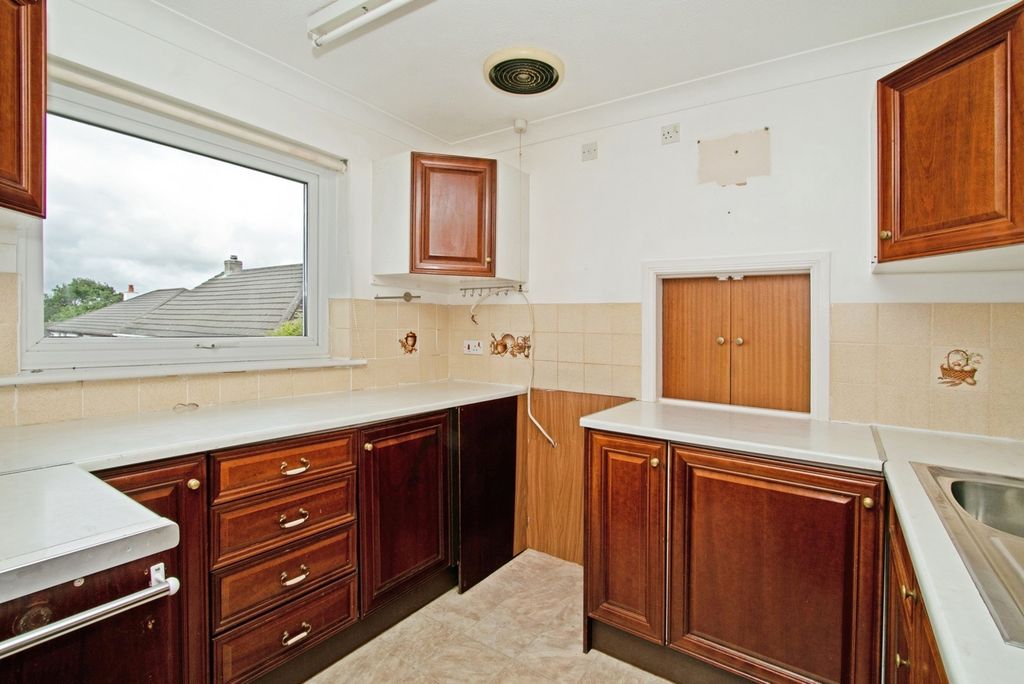 Property photo 3 of 18 Pbox-Img.Jpg
