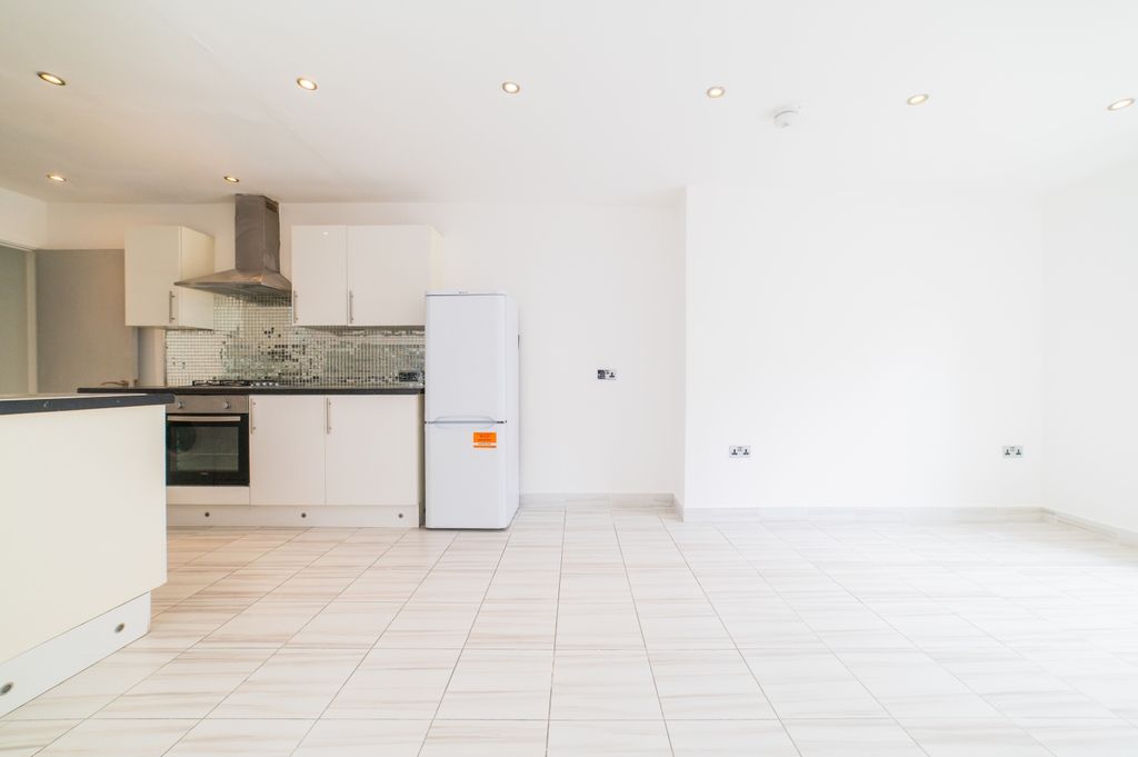 Property photo 3 of 14 Call 02920 454555 To Secure Your Viewing_11