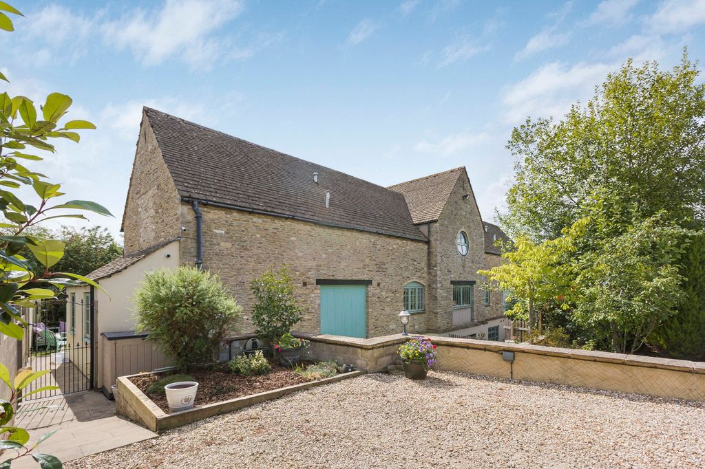 Property photo 1 of 41 Picture No. 45