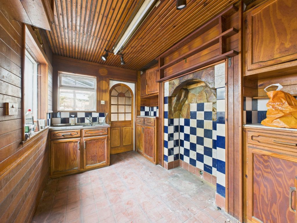 Property photo 2 of 13 4495034