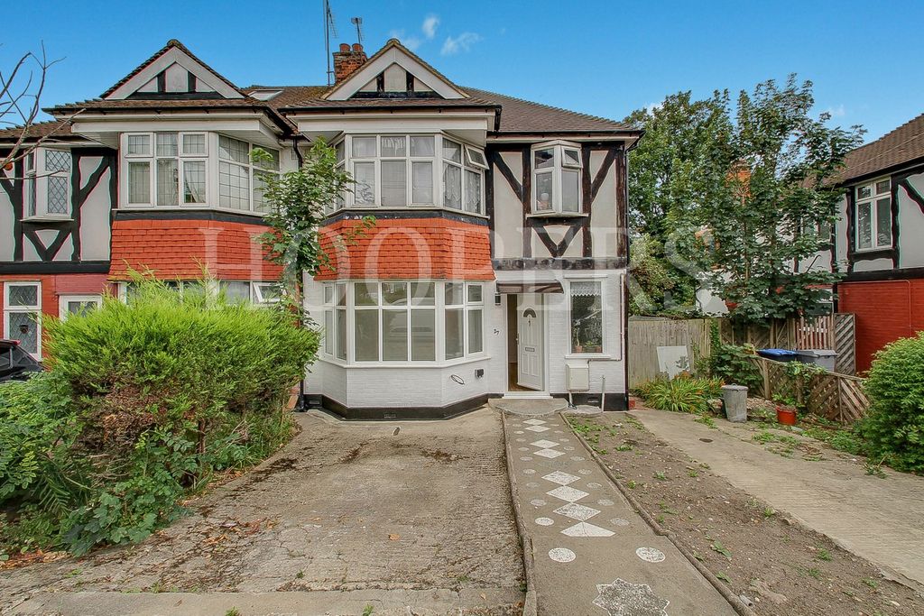 Property photo 1 of 10