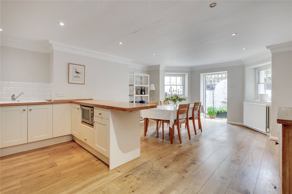 Additional image 13 of 5 bed terraced house for saleCanonbury Lane, London N1