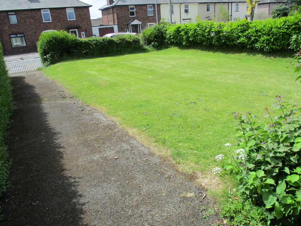 Property photo 3 of 24