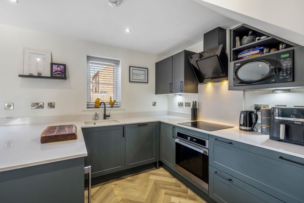 Property photo 2 of 29 14 Forest Way (Holbeach)-17
