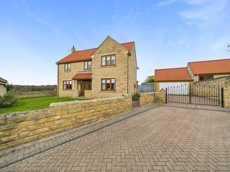 Property photo 1 of 36