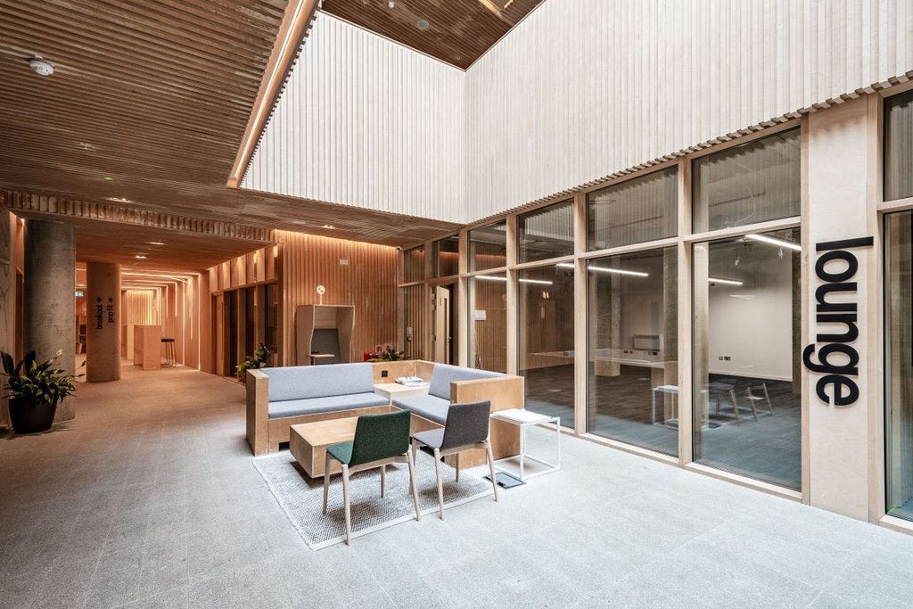 Property photo 2 of 8 Image 3