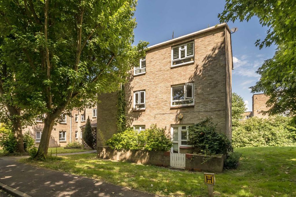 Property photo 1 of 5