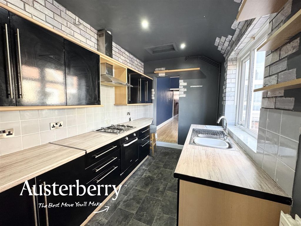 Property photo 2 of 14 Img_6896.Jpg