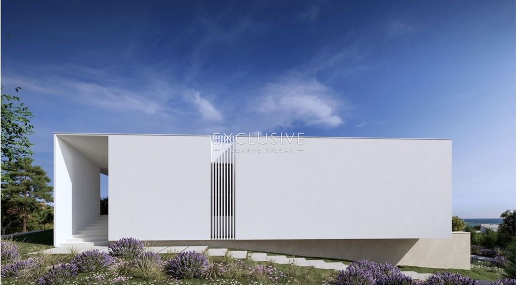 Property photo 3 of 31