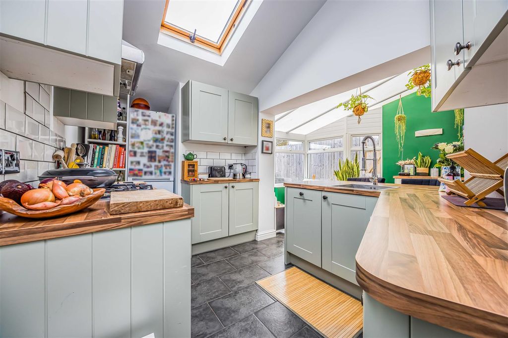 Property photo 3 of 25 103 Mayles Road, Milton-Small-Porticomarketing-Sol