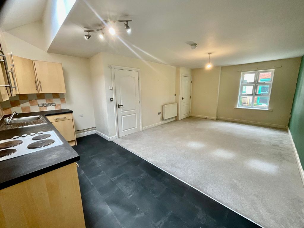 Property photo 3 of 16