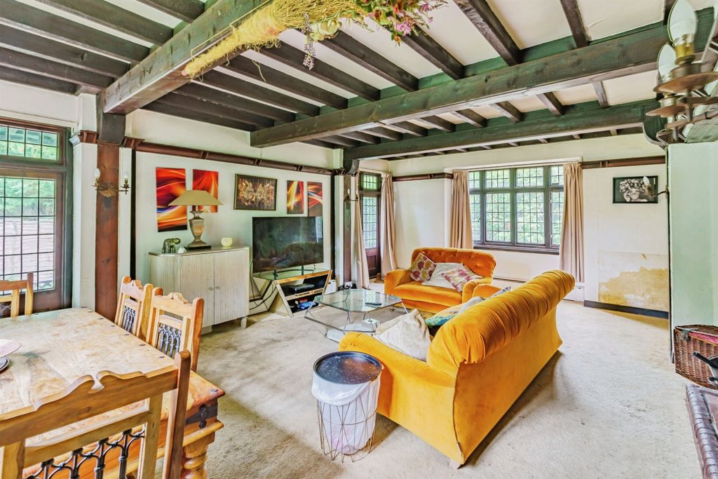 Property photo 3 of 14