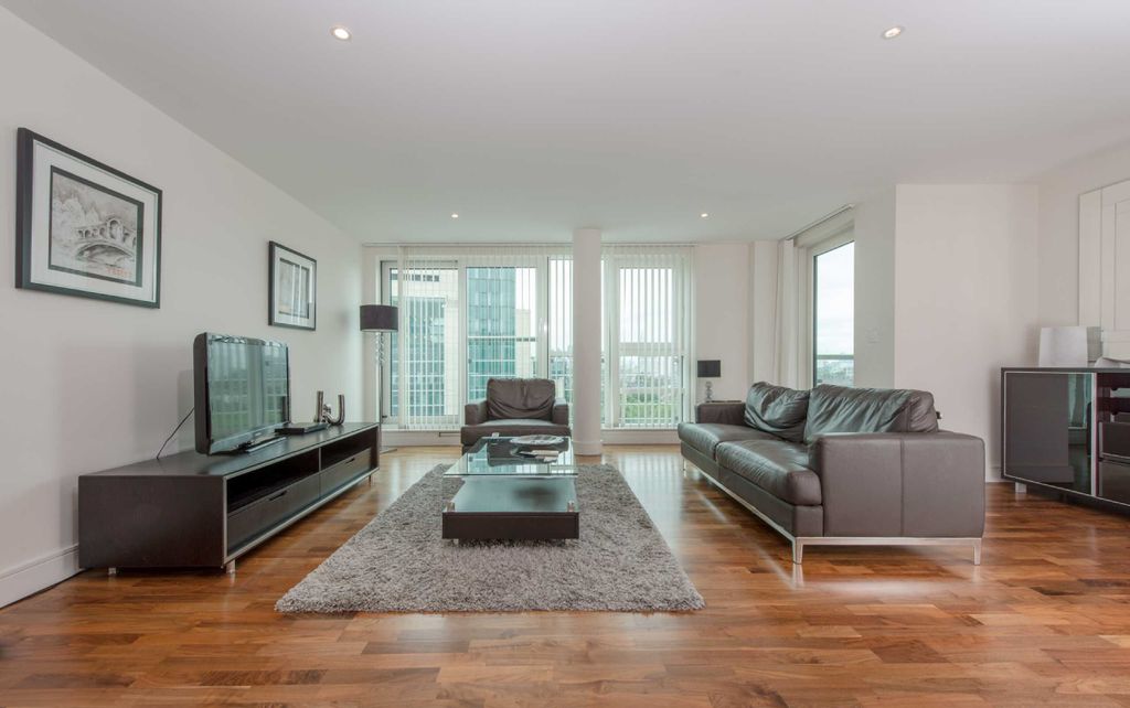 Property photo 1 of 10 Reception Room