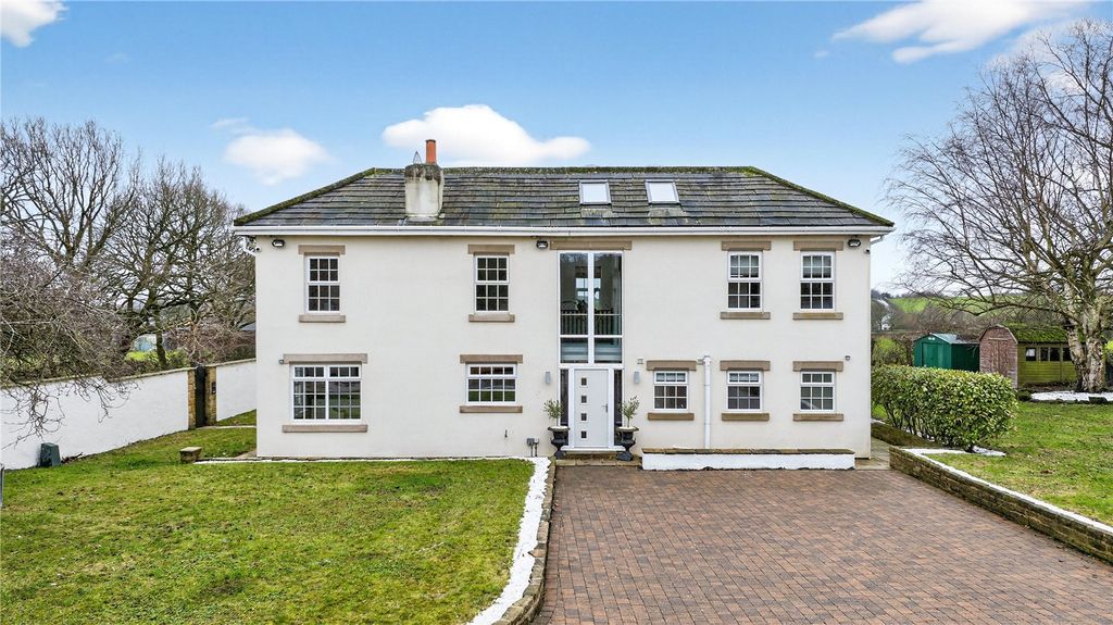 Property photo 1 of 15 Front External