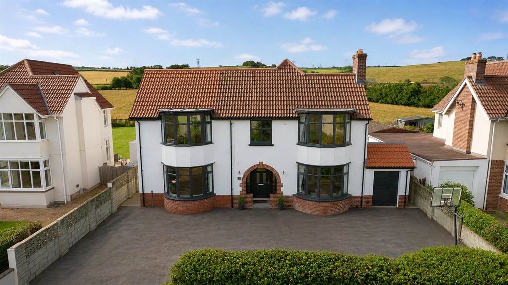 Property photo 1 of 28 Picture No. 54