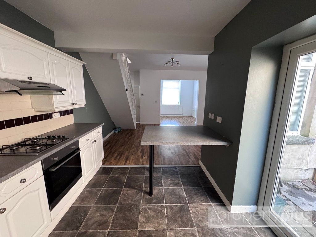 Property photo 3 of 13 Picture No. 13